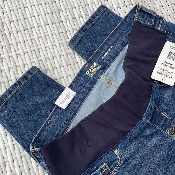 NWT- Maternity Jeans- Signature -Levi Strauss & Co. Skinny Jeans Size M - Picture 13 of 14